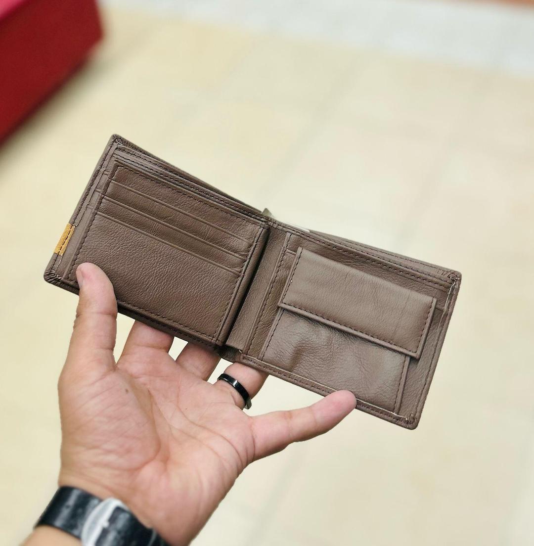 Men's Stylish Textured Leather Wallet
